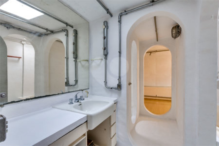 Casa de Vila à venda ou para alugar com 4 quartos, sendo 1 suíte, em Granja Julieta, São Paulo, SP