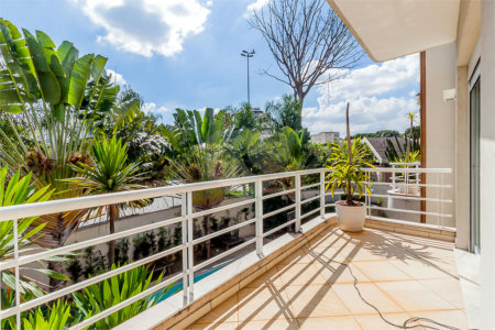 Casa à venda com 4 suítes em Alto da Lapa, São Paulo, SP
