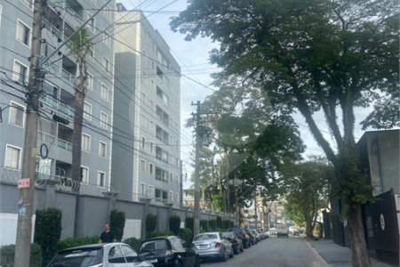 Apartamento à venda com 3 quartos, sendo 1 suíte,  em Vila São Pedro, Santo André, SP
