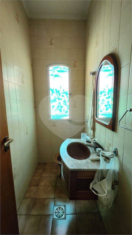 Sobrado à venda ou para alugar com 5 quartos, sendo 1 suíte, em Vila Harmonia, Araraquara, SP
