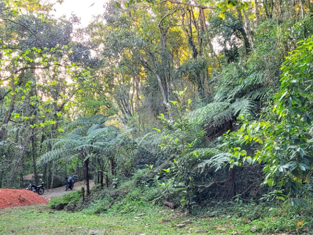 Terreno à venda no condomínio Itatiaia, Mairiporã - SP