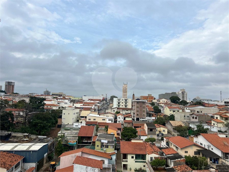 Apartamento à venda com 3 suítes em Vila Lucy, Sorocaba, SP