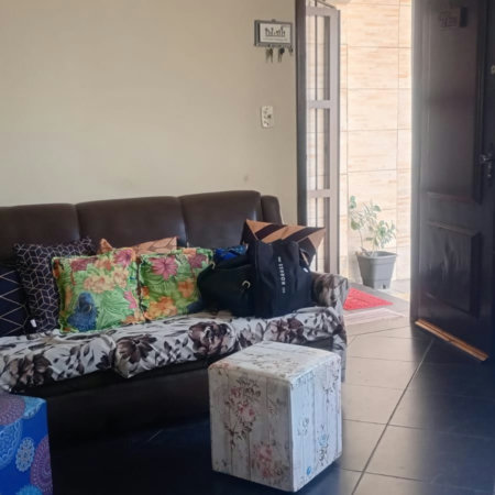 Casa com 3 dormitórios à venda, 140 m² por R$ 425.000,00 - Parque Bitaru - São Vicente/SP