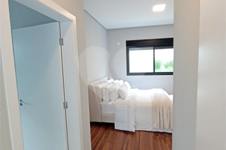 Casa à venda com 4 quartos, sendo 3 suítes,  no condomínio Alphaville Nova Esplanada 3, Votorantim - SP