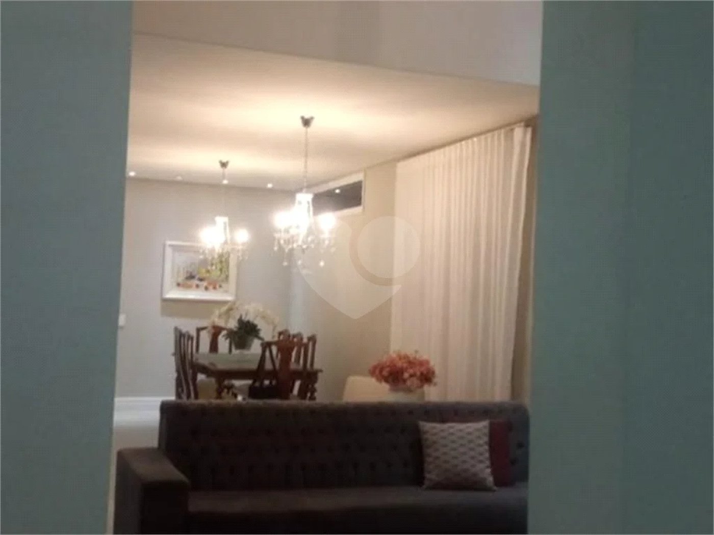 Casa à venda com 3 quartos, sendo 1 suíte, no condomínio Ibiaram 1, Itupeva - SP