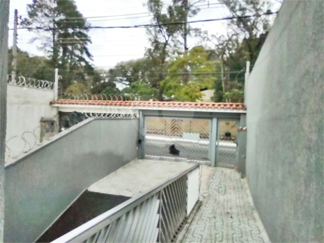 Sobrado à venda com 3 quartos, sendo 1 suíte,  em Vila Pedra Branca, São Paulo, SP