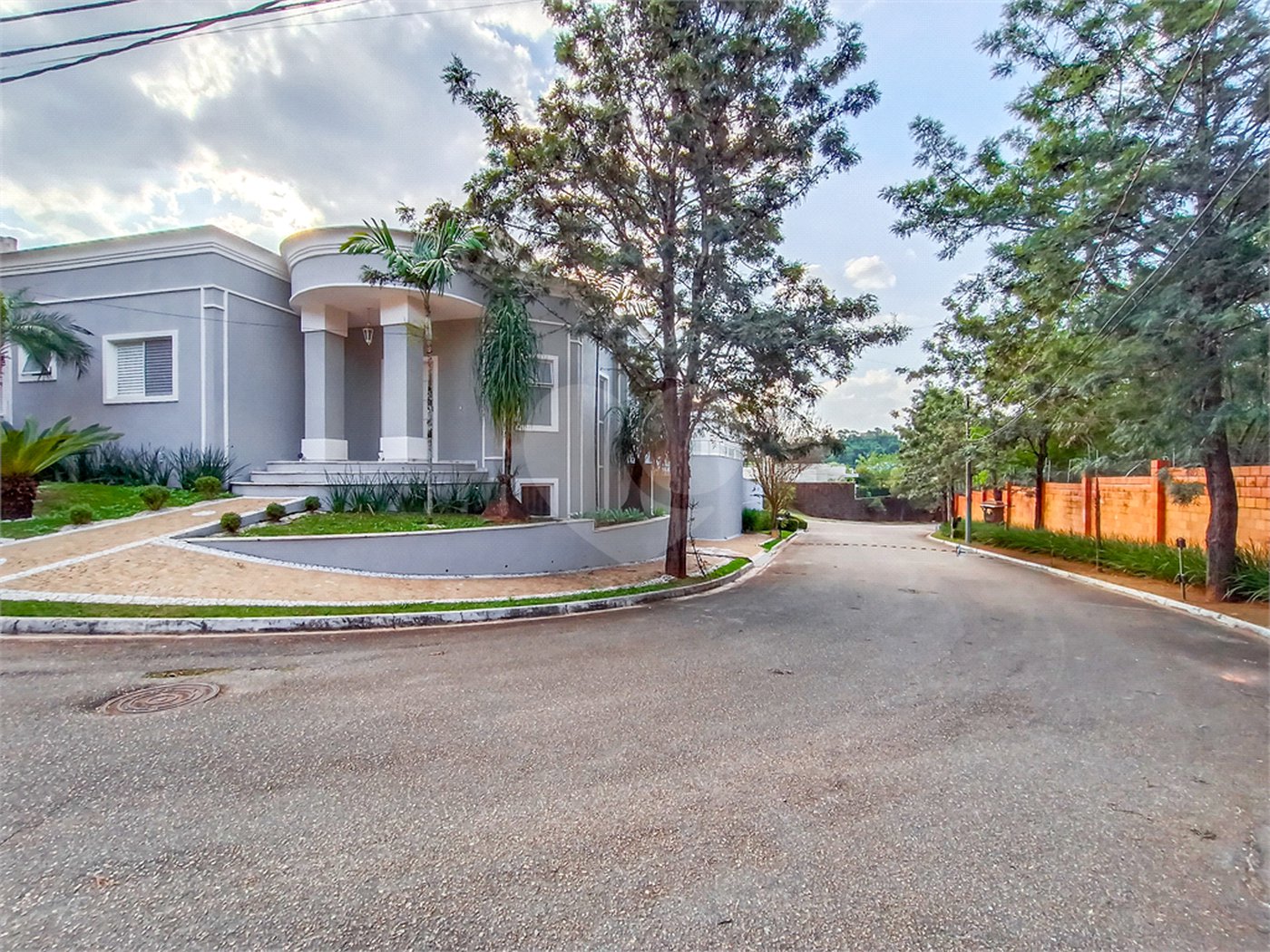 Casa à venda com 3 suítes no condomínio Belvedere Ii, Votorantim - SP