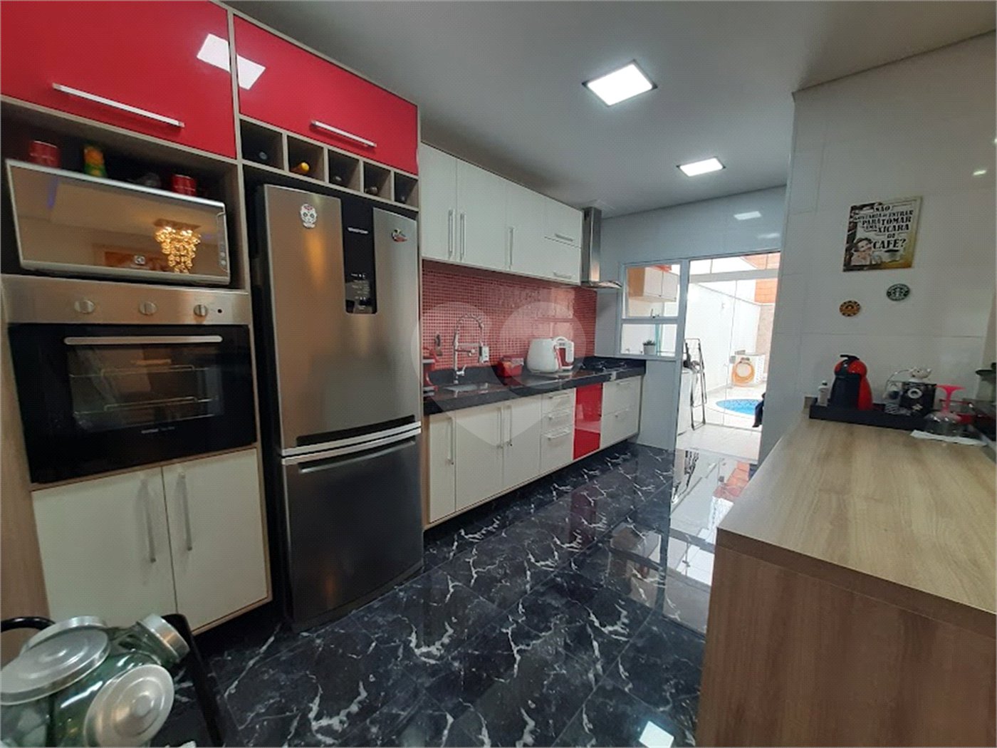 Casa à venda com 3 quartos, sendo 1 suíte, no condomínio Golden Park Residence II, Sorocaba - SP