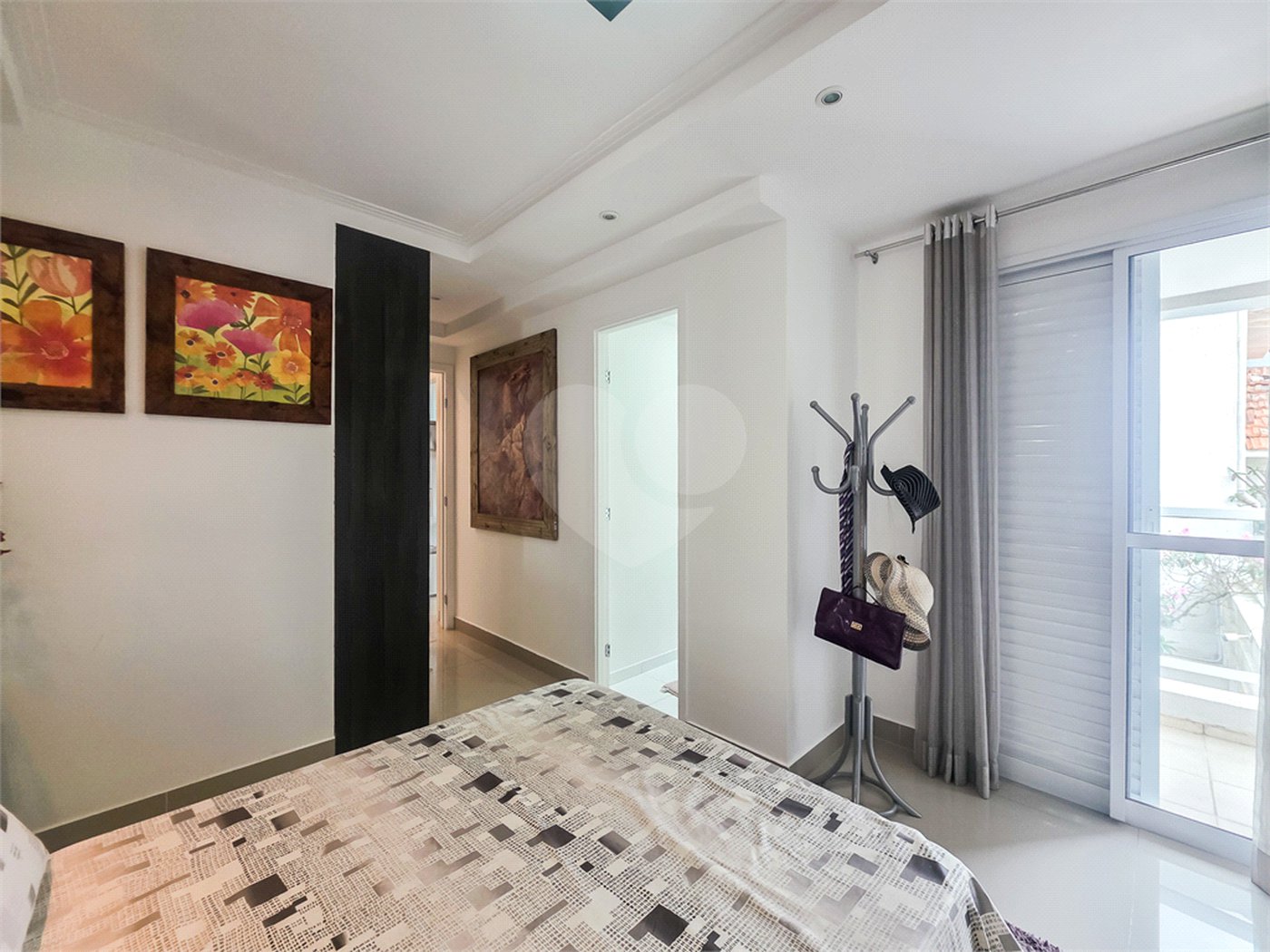 Apartamento - Ipiranga - 2 Quartos / Dormitórios - 1 Vaga - Venda / Compra