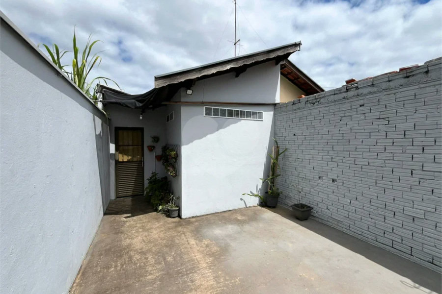 Casa à venda com 2 quartos em Dois Córregos, Piracicaba, SP