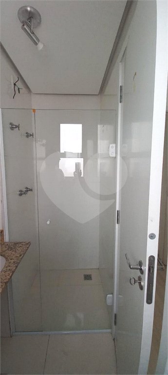 Apartamento com sacada - metrô Tucuruvi - NOVO