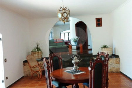 Suntuoso Sobrado na Saúde c/442m2 de construção - 3 Suítes/ 6 vagas
