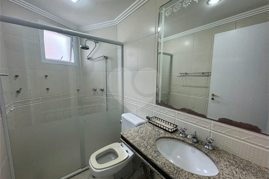Apartamento à venda com 5 quartos, sendo 4 suítes,  em Riviera de São Lourenço, Bertioga, SP