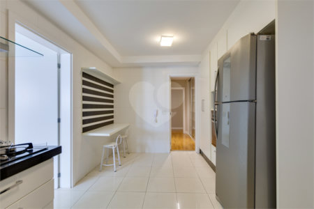 Apartamento para alugar com 4 suítes em Alto da Boa Vista, São Paulo, SP