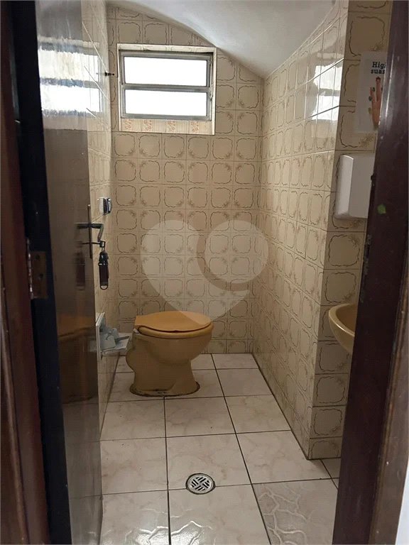 Excelente sobrado para comércio ou residência na Vila Santa Catarina