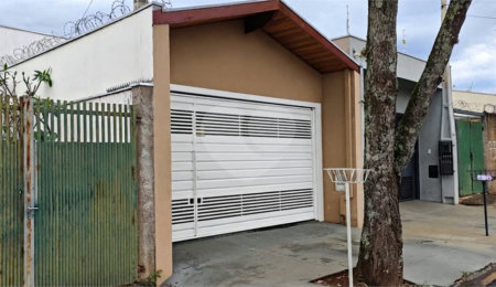 Casa à venda com 2 quartos, sendo 1 suíte,  em Jardim Bandeirantes, São Carlos, SP