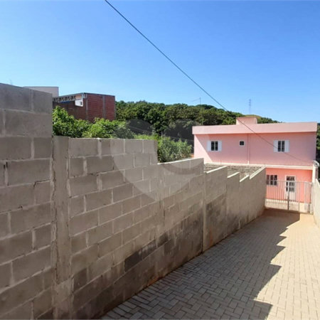 Casa sobrado no Jardim das Torres Prolongamento