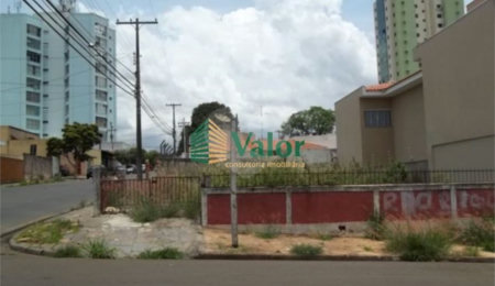 Terreno à venda em Jardim Paraíso, São Carlos, SP