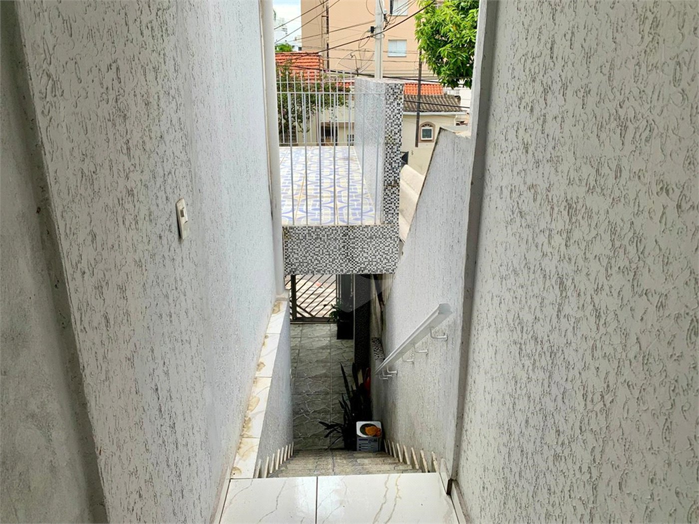 Sobrado de 150m2 com 4 dormitórios e 1 vaga à venda na Chácara Inglesa