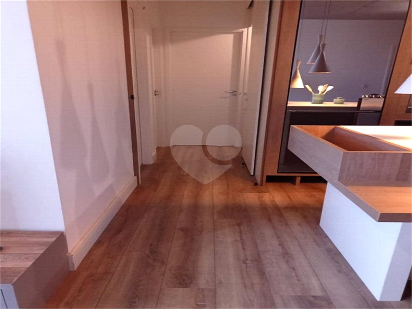Lindo apartamento em frente ao Shopping Iguatemi, pronto para morar!
