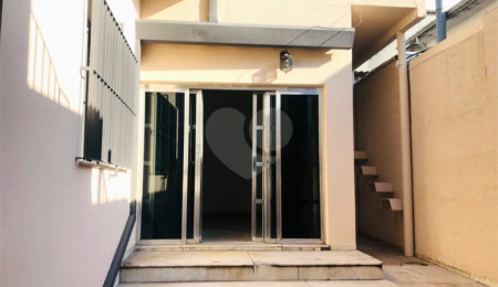 Casa à venda com 3 quartos, sendo 1 suíte,  no Centro, Mogi das Cruzes, SP