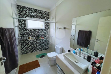 Apresento essa belíssima casa no Condomínio Delle Stelle - Louveira SP