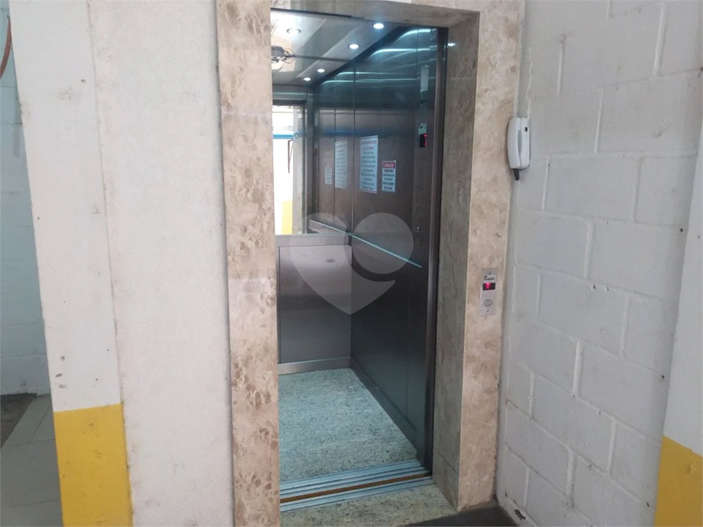 Apartamento com 3 dormitórios para alugar