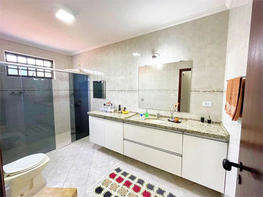 Casa à venda com 4 quartos, sendo 1 suíte,  em Loteamento Santa Rosa, Piracicaba, SP