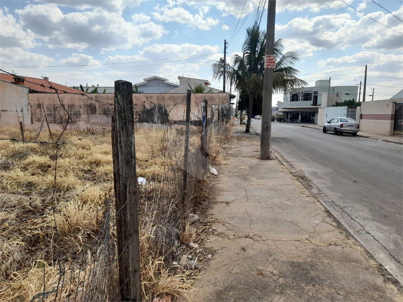 Terreno à Venda no Jardim Embaré - São Carlos