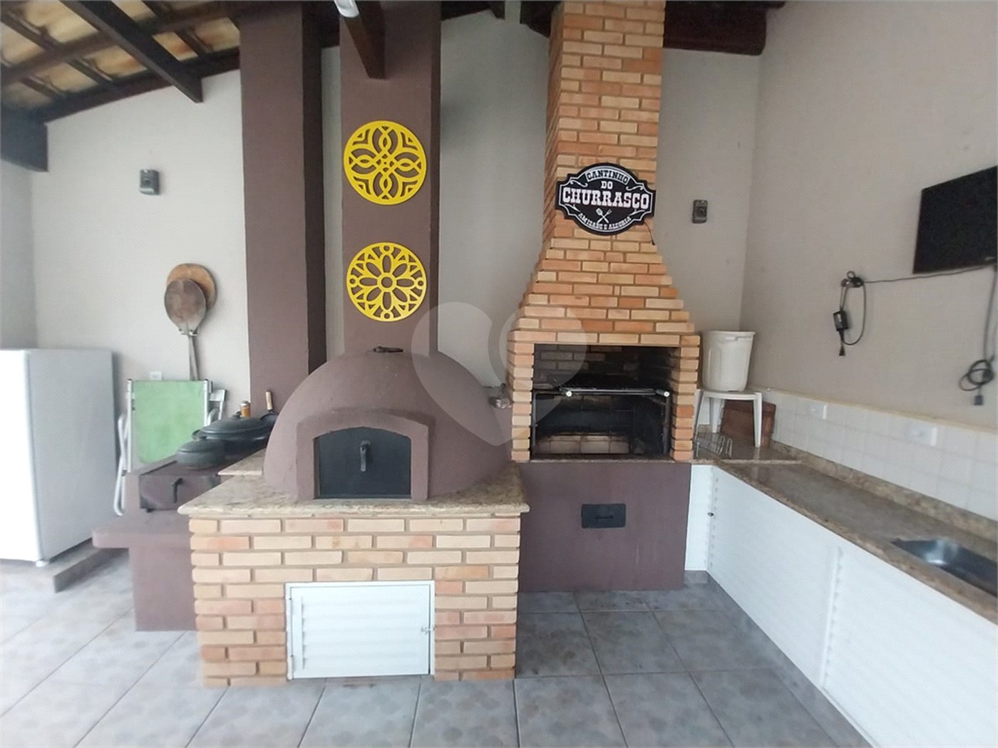 Casa Térrea Disponível para Locação e Venda no Condomínio Vilaggio Capriccio