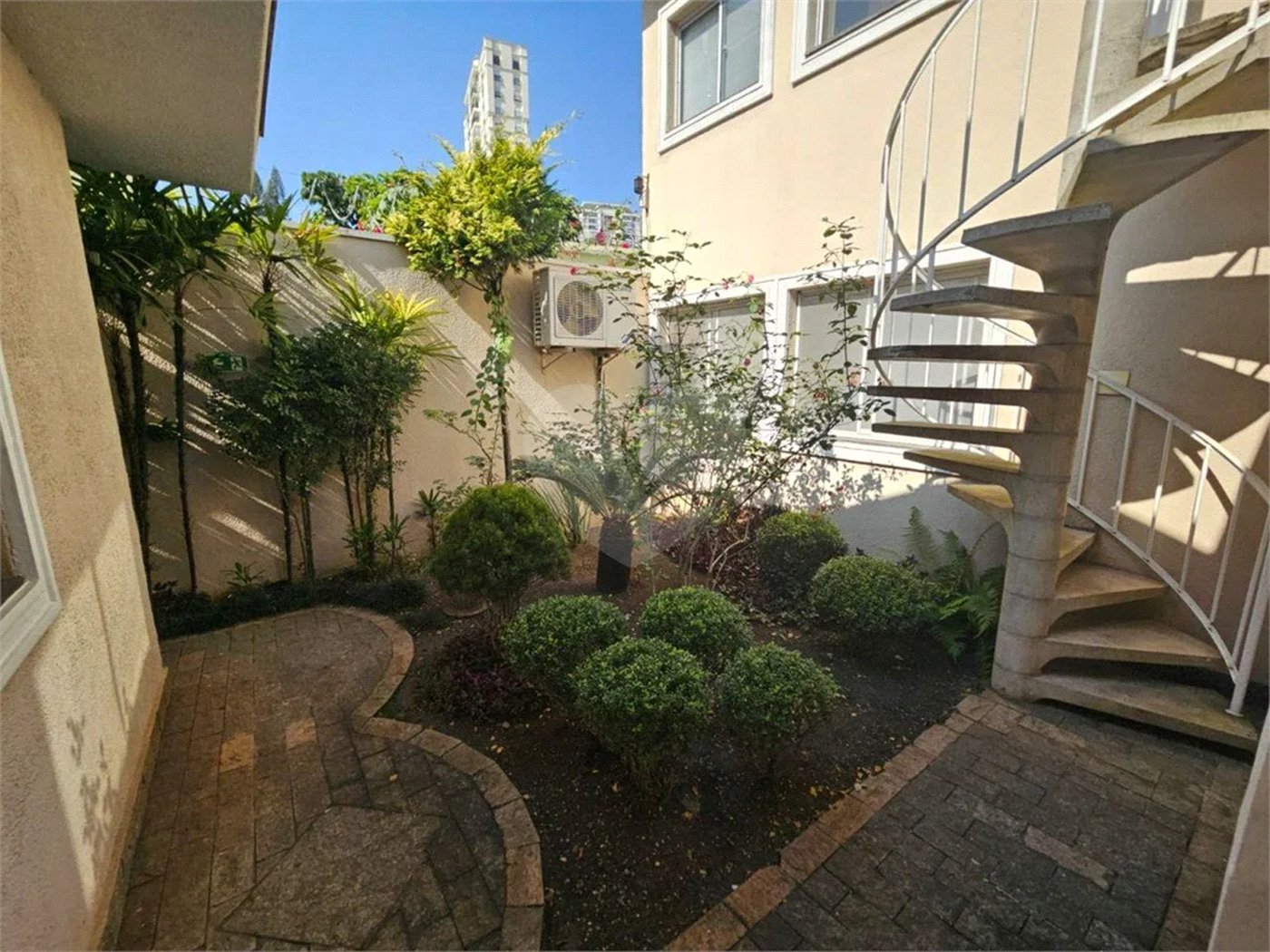 Sala à venda em Jardim Bela Vista, Santo André, SP