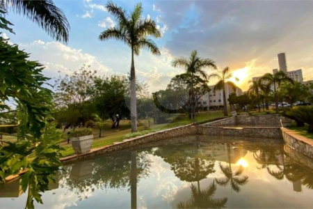 Apartamento no Condomínio Reserva Sul.