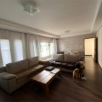Casa com 367m², 3 dormitórios, 9 vagas, à venda na Vila Santa Teresa - Sto André.