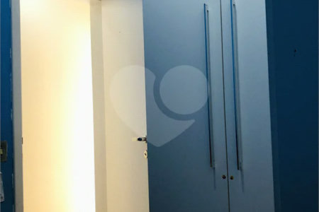 Apartamento com 3 dormitórios para venda no bairro Bom Retiro em São Paulo