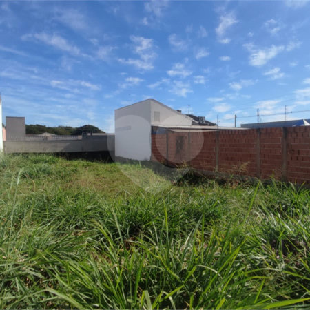 Terreno à venda no bairro Jardim Embaré, em São Carlos/SP