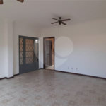Casa térrea para venda, com 3 dormitórios, sendo 1 suíte.