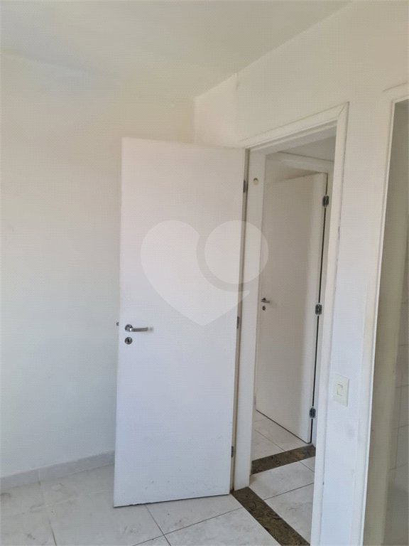 Apartamento à venda com 65m² -Cambuci