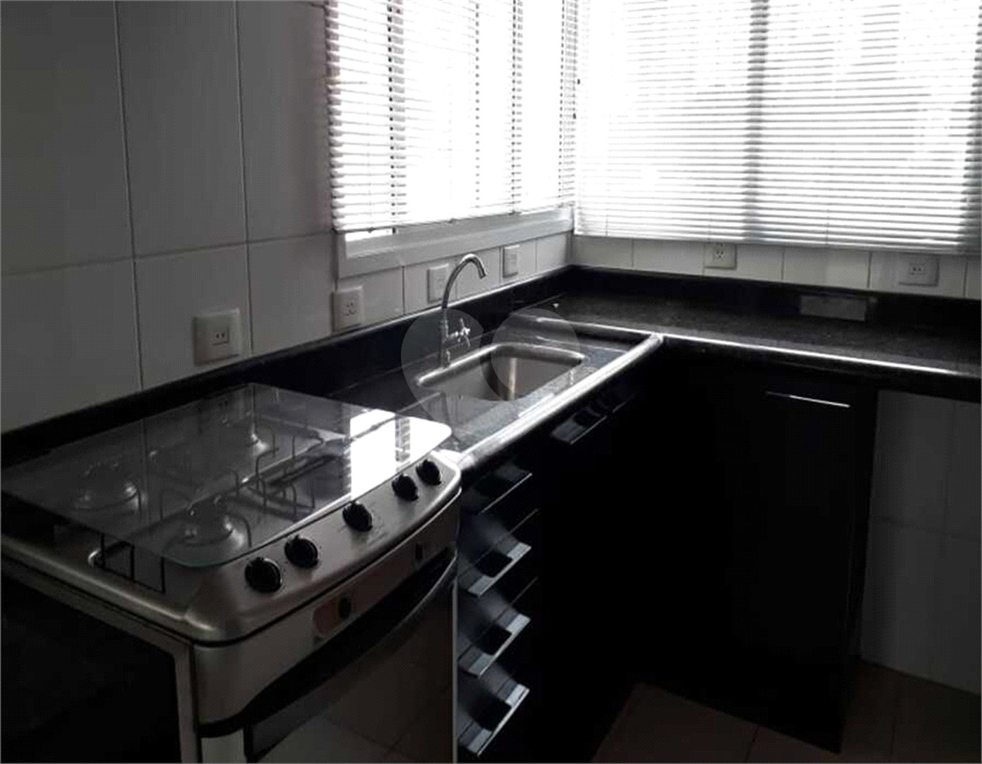 Lindo Apto Edifício Raquel Venda com Sacada gourmet.com 03 dormitórios 01 suíte
