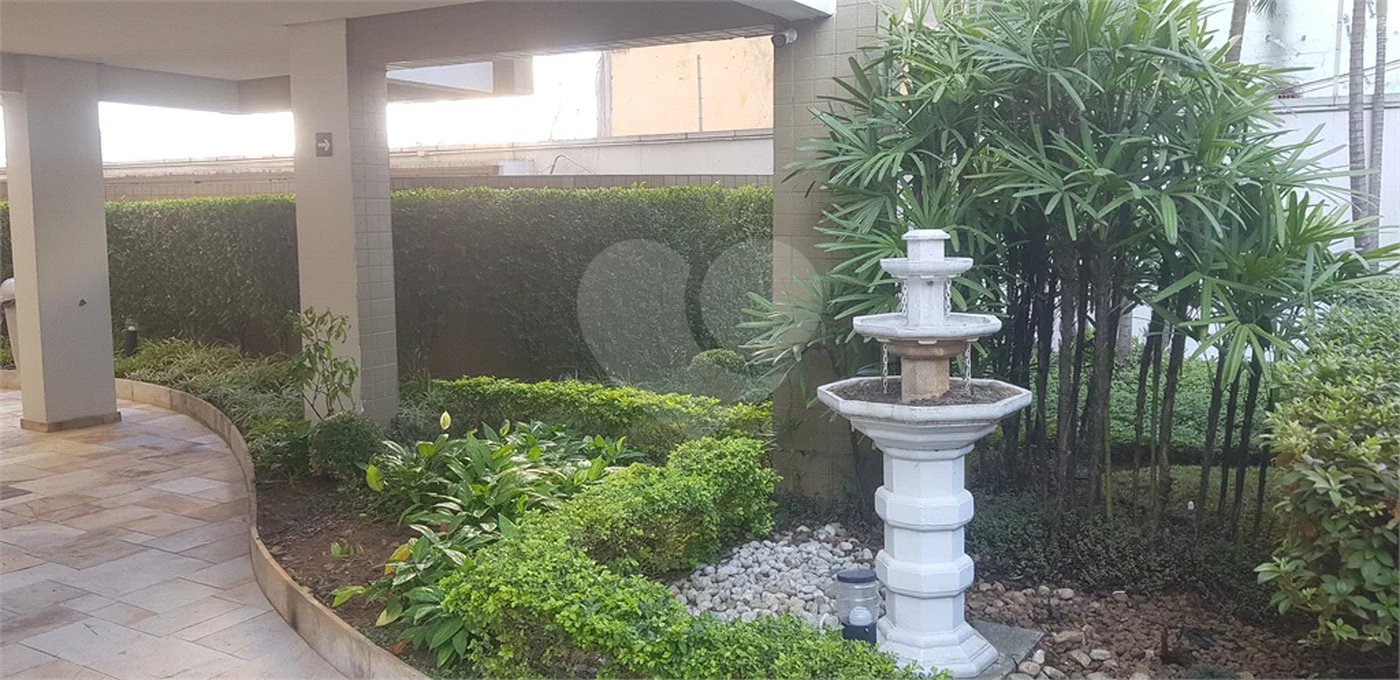 Apartamento á venda 4 dormitórios 1 suíte 2 vagas Rua Voluntários da Pátria em Santana, São Paulo/SP