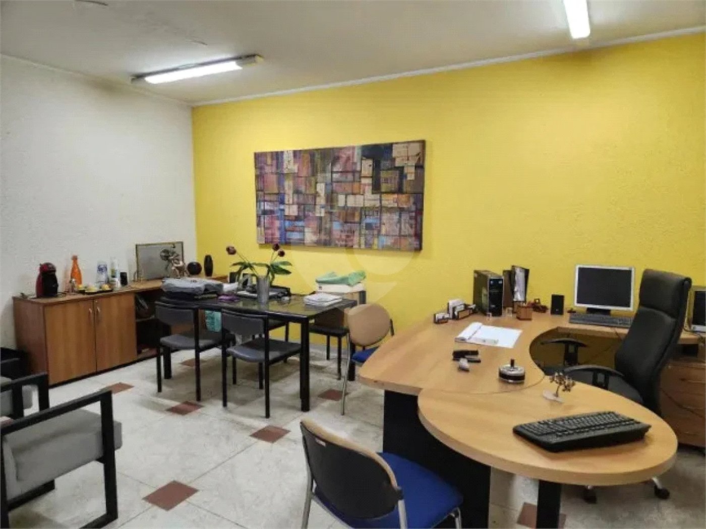 Excelente Galpão de 1.000 M² divididos em dois pavimentos de 500 M²
