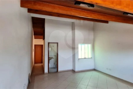 Excelente Sobrado à venda no Ipiranga c/ 220m2 - 4 Suítes/2 Vagas - 600 m. metrô Sacomã