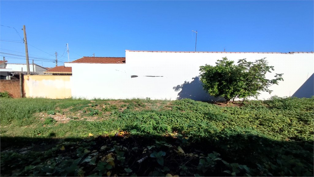 Terreno à Venda em São Carlos, no bairro Nossa Senhora de Fátima
