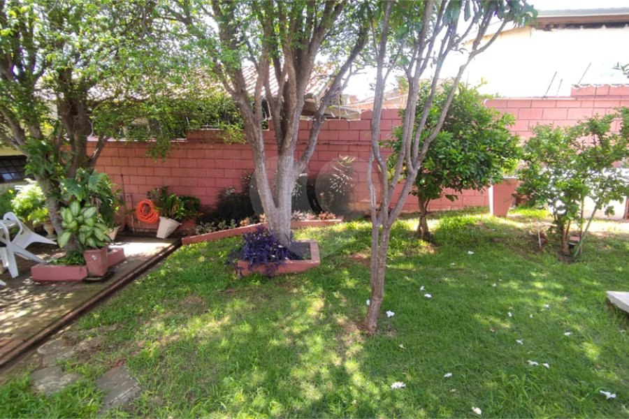 Apartamento à venda no Edifício Amarante no Bairro Jaraguá em Piracicaba - SP.