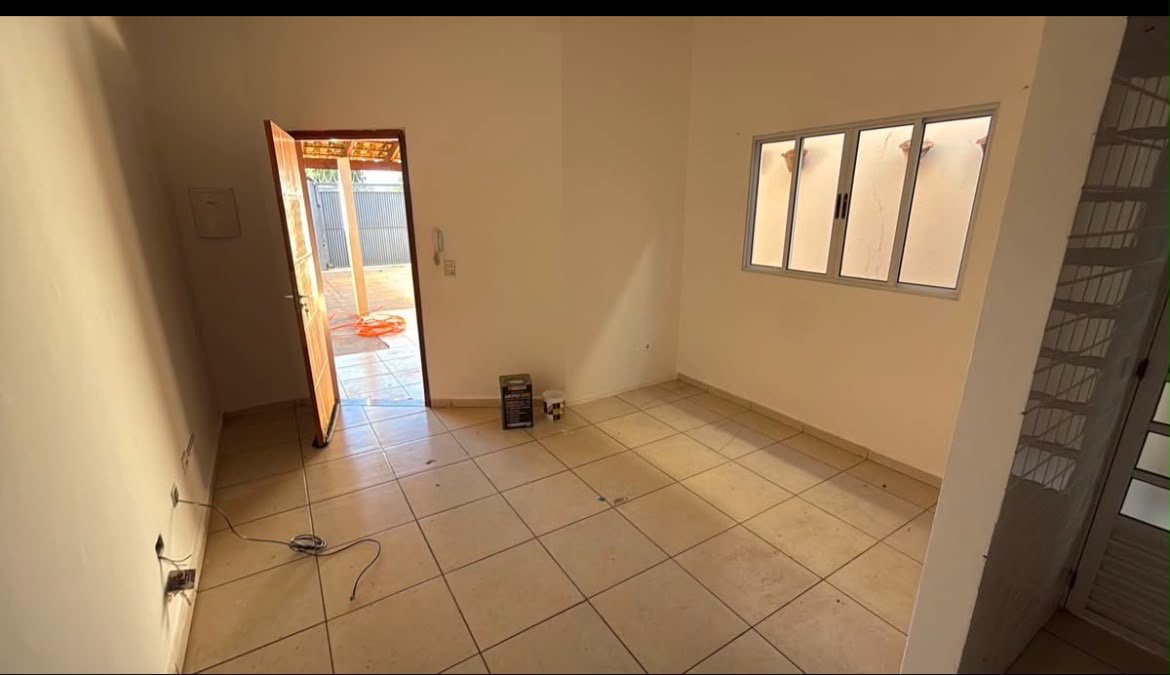 Casa à venda com 2 quartos, sendo 1 suíte,  em Vila Alegre, Três Lagoas, MS