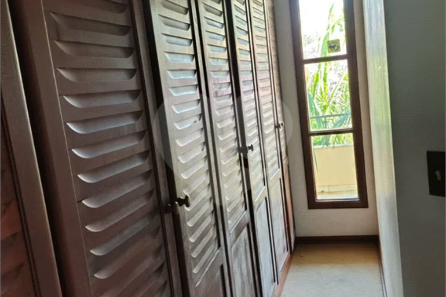 Casa à venda ou para alugar com 5 quartos, sendo 2 suítes, em Jardim Dos Estados, Poços de Caldas - MG