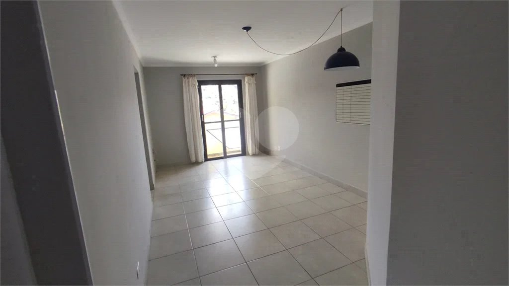 Apartamento à venda no Edifício Amarante no Bairro Jaraguá em Piracicaba - SP.
