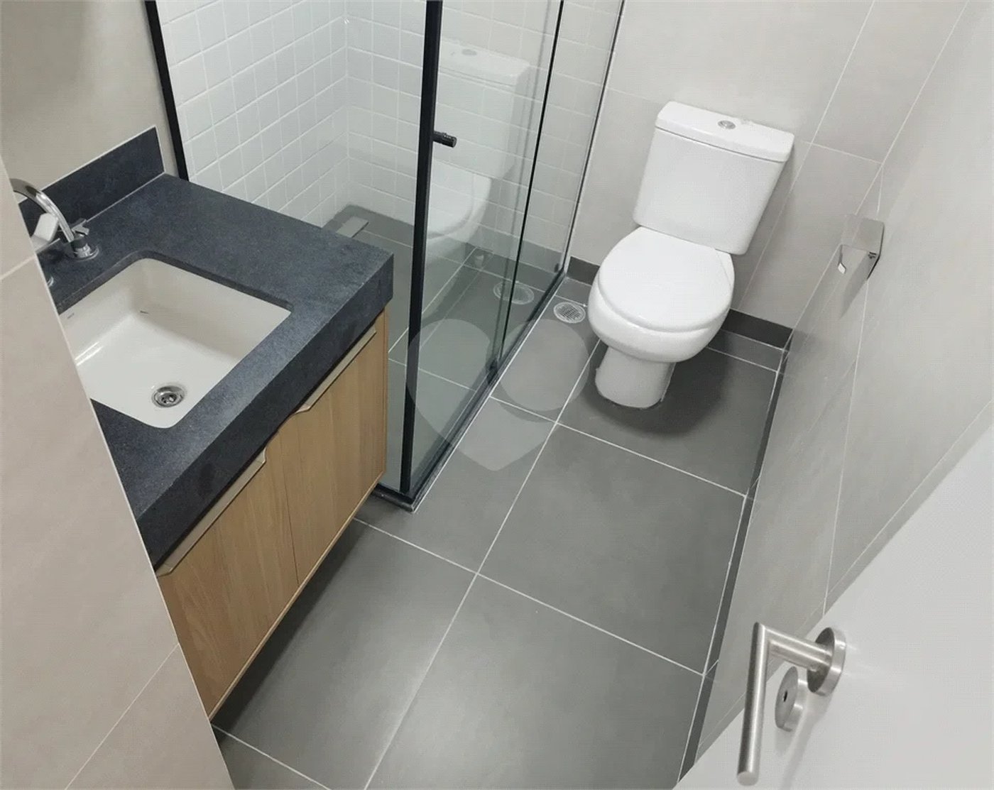 Studio Moderno de 29m² para Locação