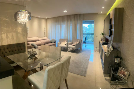 Apartamento à venda com 2 suítes em Parque Reboucas, São Paulo, SP
