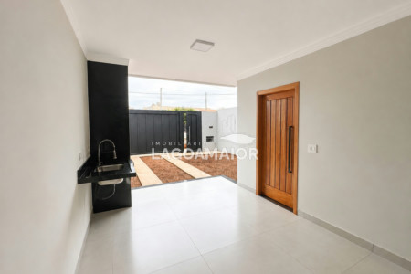 Casa à venda com 3 quartos, sendo 1 suíte, em Bela Vista da Lagoa, Três Lagoas - MS
