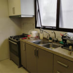 Apartamento reformado , 3 suítes , 3 vagas. Próximo a Avenida Paulista e metrô Brigadeiro . Prédio de construtora renomada. Único !
